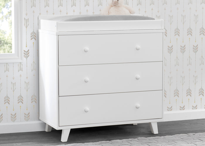 Ava 3 Drawer Dresser with Changing Top and Interlocking DrawersWhite (100)