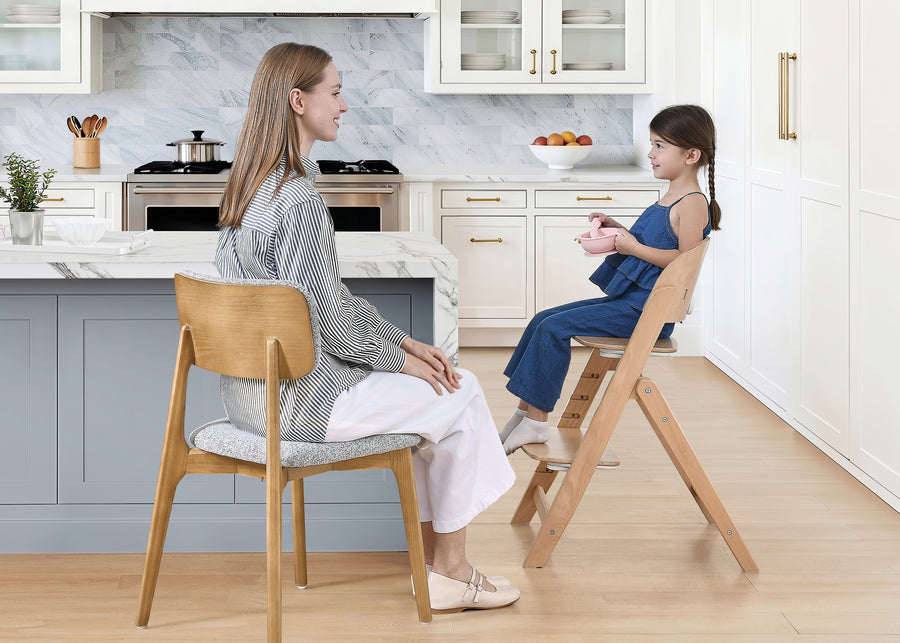 Natural (160) 2-Crave 4-in-1 Convertible High Chair