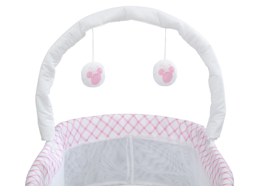 Minnie Boutique (668) 4-Minnie Mouse Sweet Dreams Bassinet