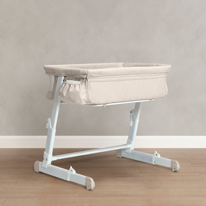 babyGap Deluxe Whisper Bedside Bassinet 8-babyGap Deluxe Whisper Bedside Bassinet