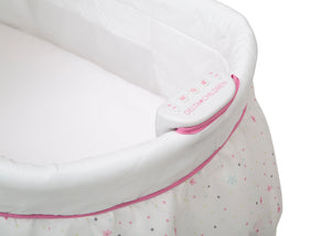 Minnie Boutique (668) 5-Minnie Boutique Gliding Bassinet
