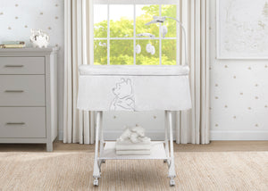 Winnie The Pooh (2375) 0-Winnie the Pooh Bassinet