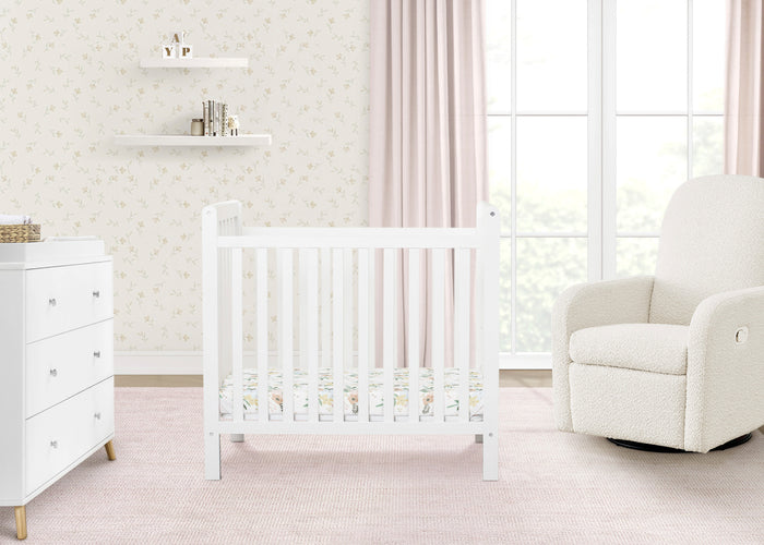 Classic Mini Crib with 2.75-inch Mattress - Convertible to Twin BedBianca White (130)