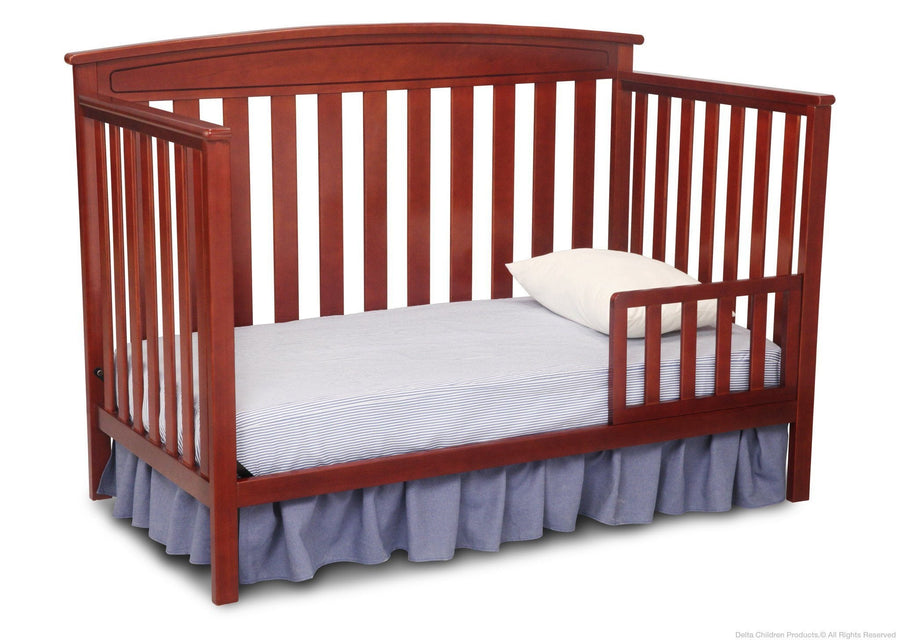 Cabernet (648) 23-Gateway 4-in-1 Convertible Crib