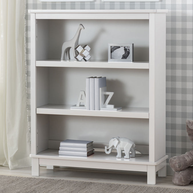 White bookshelf with decorative items against a neutral wall 5-Epic Bookcase