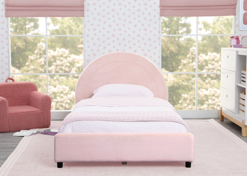 Pink with Velvet Piping (12081)
