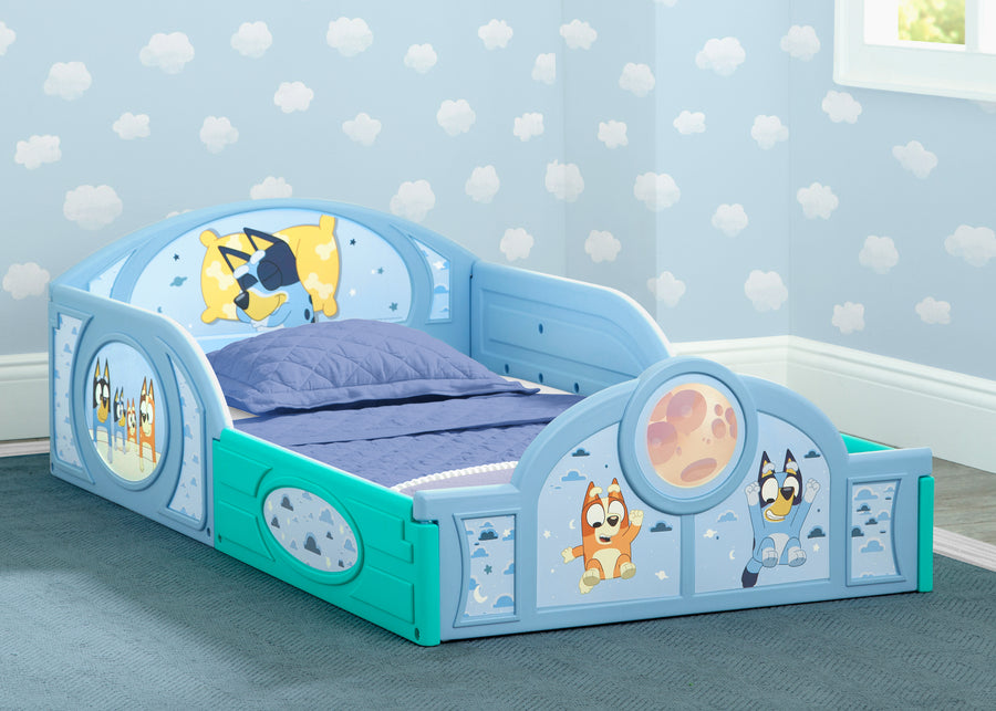 Bluey (1077) 1-Bluey Sleep and Play Toddler Bed with Built-In Guardrails