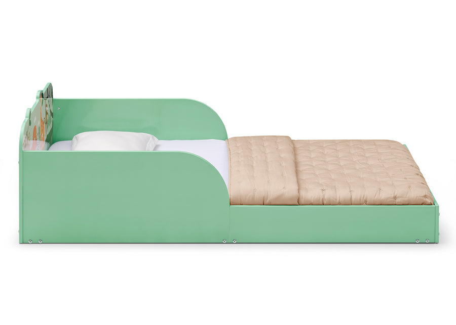 Safari (1730) 4-Safari Wood Floor Toddler Bed with Reusable Stickers
