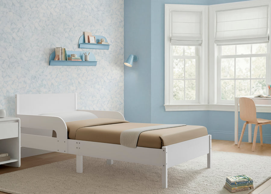 White Oxford Stripes (1726) 14-Cora Wood Twin Bed with Removable Guardrails