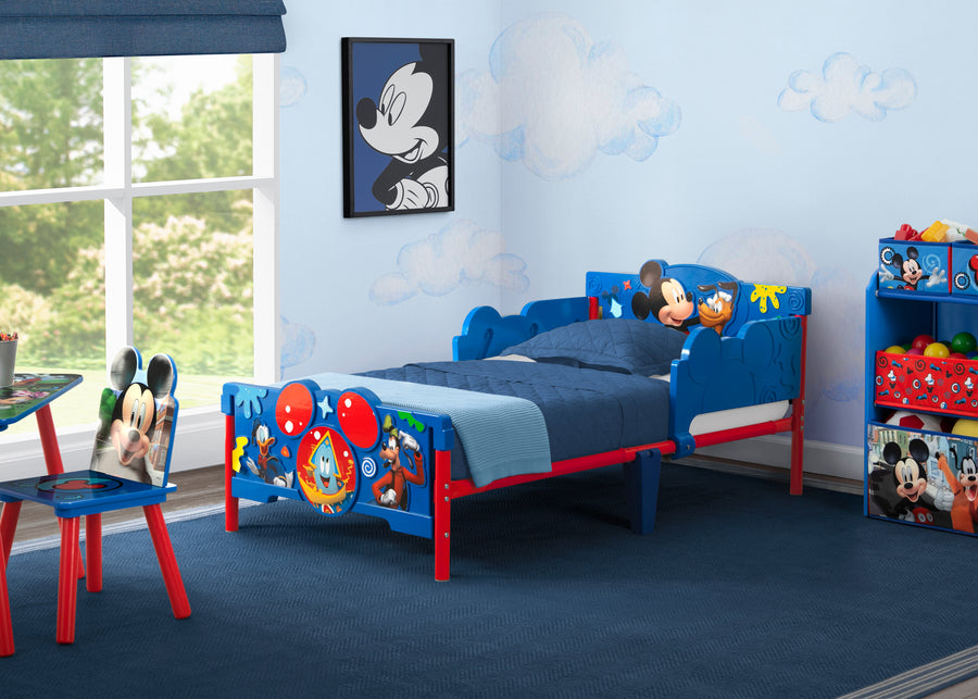 Mickey Mouse (1055) 1-Mickey Mouse 3D Toddler Bed