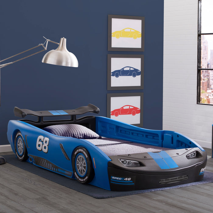 BB87005GN 485 turbo race car twin bed lifestyle 101 0-Turbo Race Car Twin Bed
