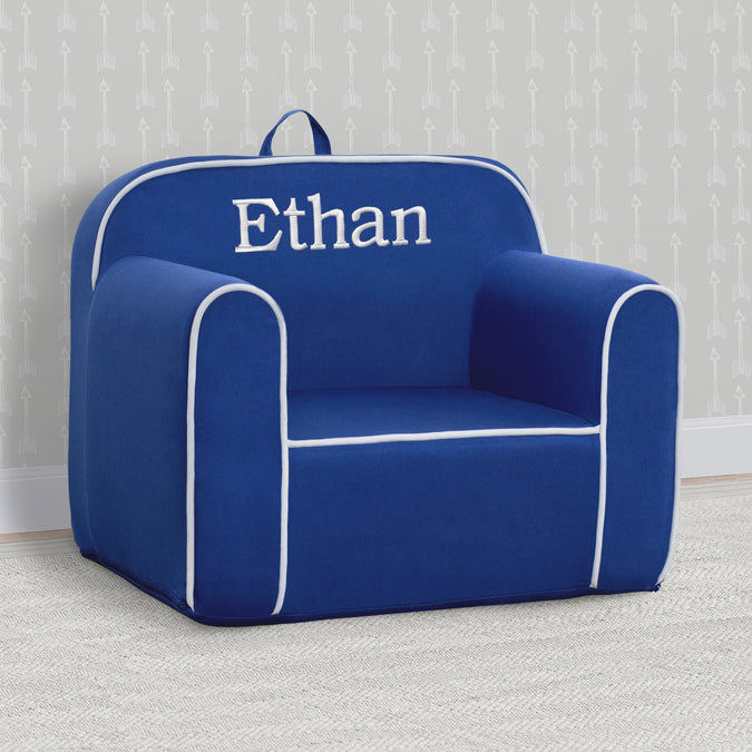 EM208220 1193 Cozee Chair dark blue lifestyle 103 49-Personalized Cozee Chair For Kids