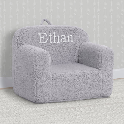 EM208224 5031 Cozee Chair Sherpa Embroidered Grey Lifestyle 103