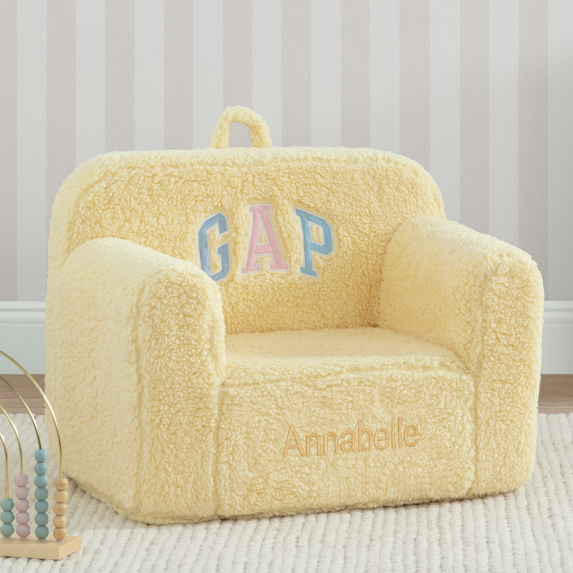 EM83654GP 1660 yellow chair gap lifestyle 113
