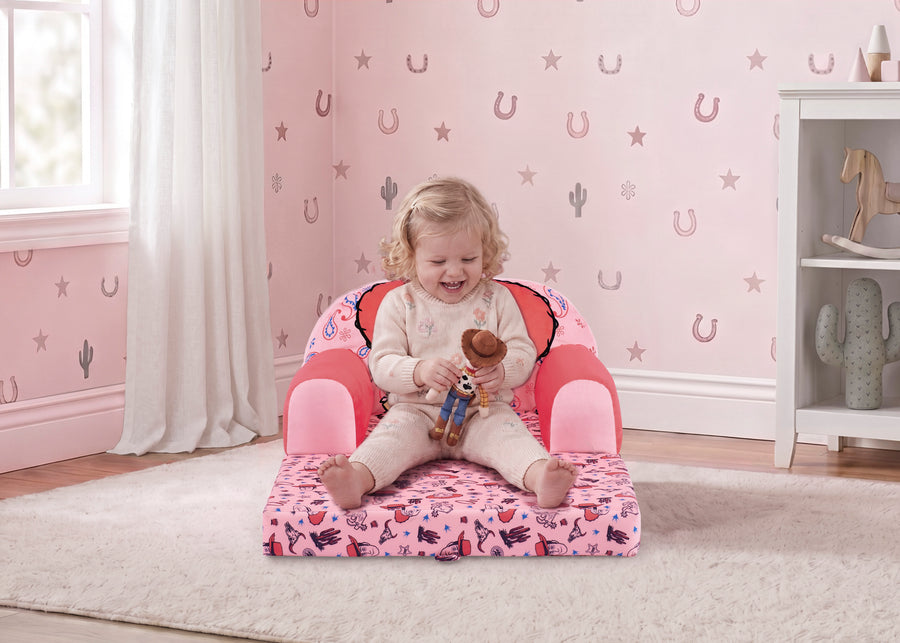 Toy Story (1018) 2-Toy Story Jessie Cozee Buddy Flip-Out Chair
