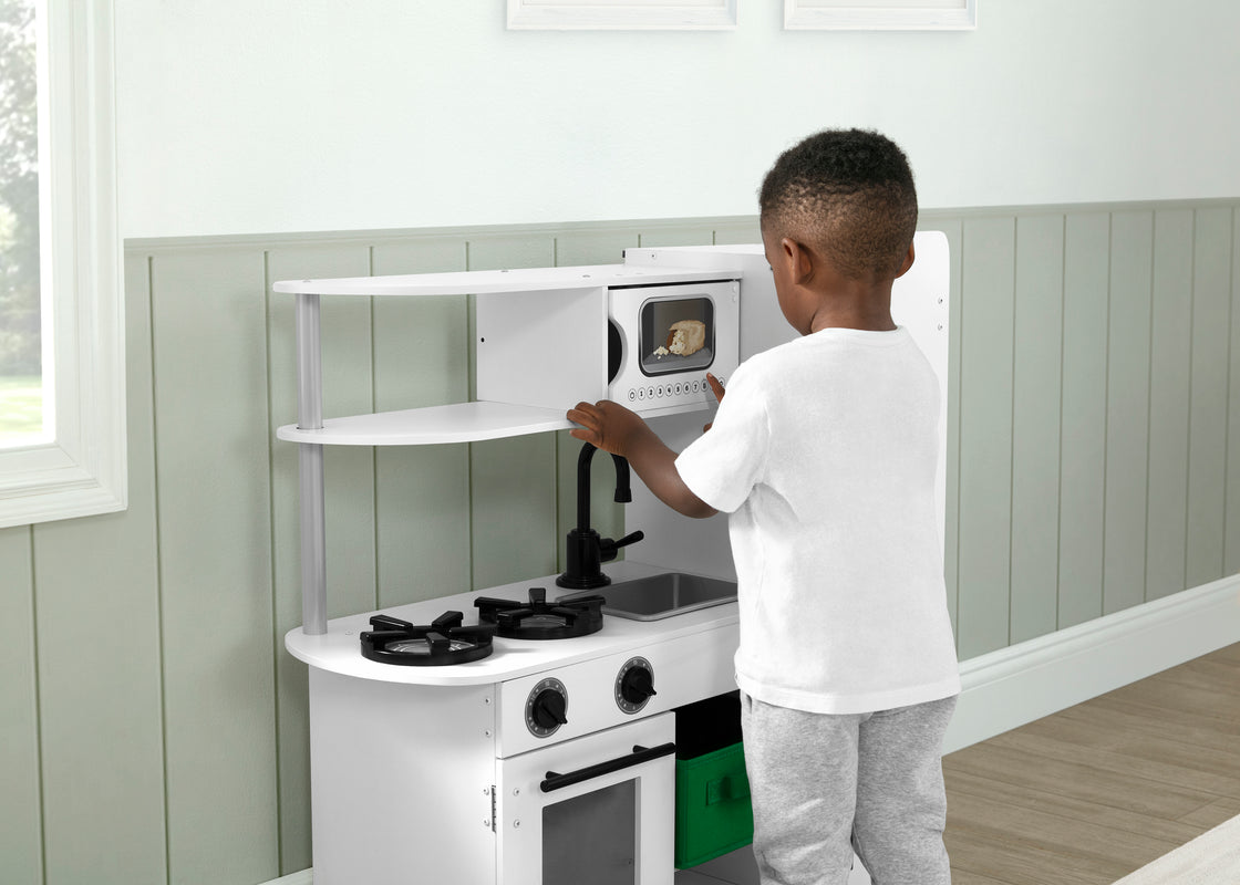 White (1652) 2 - Carousel