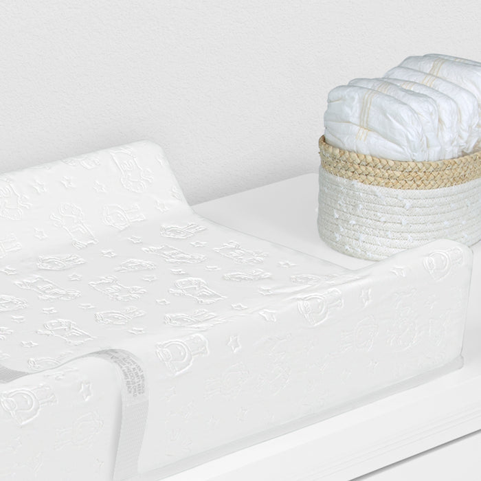 S02877 1033 Serta Compressed Contour White Lifestyle 101 0-Foam Contoured Changing Pad with Waterproof Cover