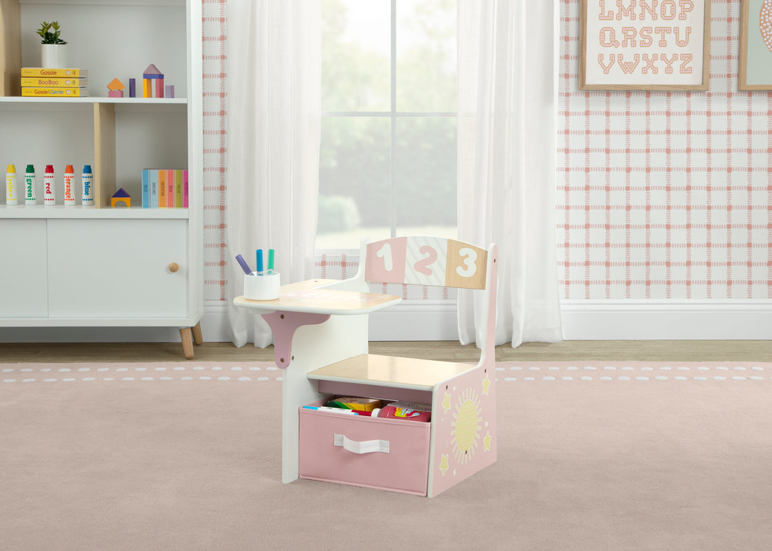 Natural and Pink (1704) 1 - Carousel