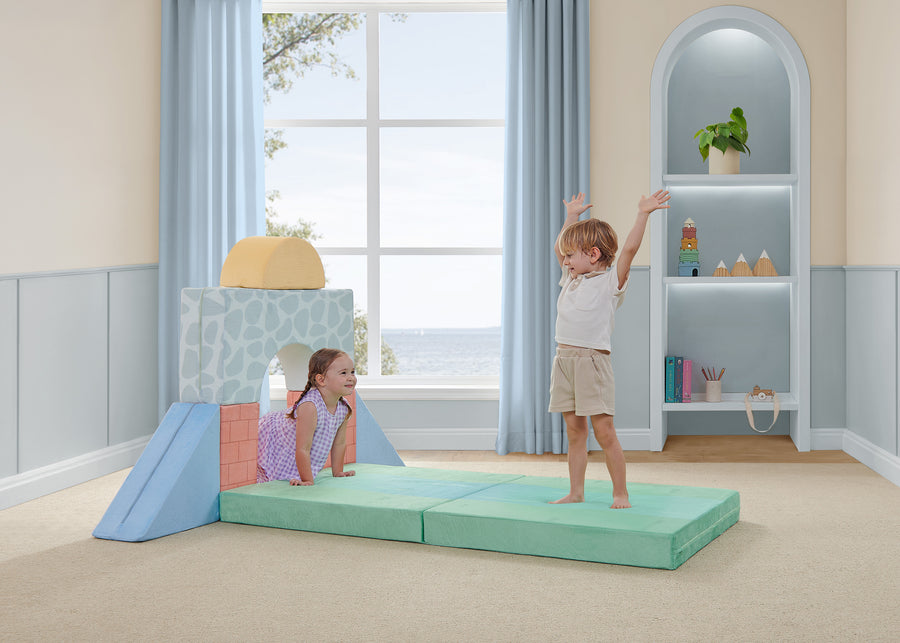 Castle Creek (1720) 1-7-Piece Foam Fortress