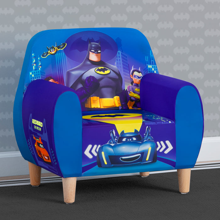 Children's chair with Batman and car design on a gray background 3-Batman Batwheels Foam Chair