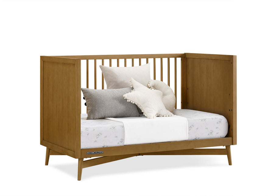 Acorn (755) 25-Dylan 4-in-1 Convertible Crib