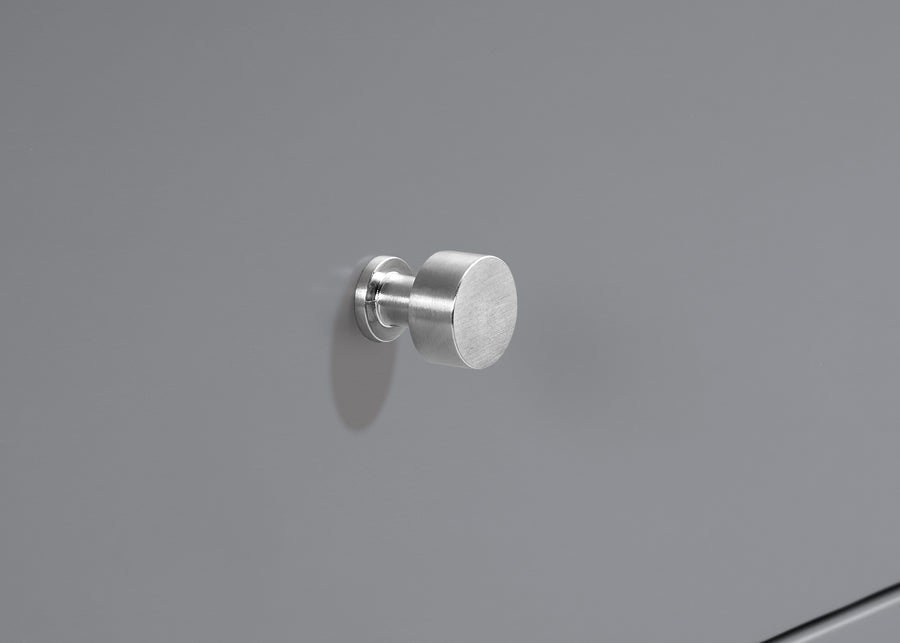 Grey with Natural (1359) 12-Jordan 6 Drawer Dresser with Interlocking Drawers