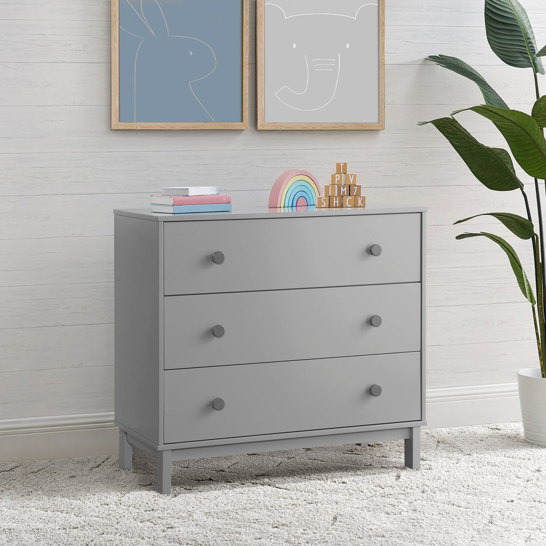 W173030 1478 Legacy 3 Drawer Dresser Grey Dark Grey Lifestyle 105