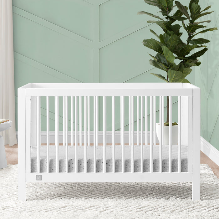 W173150 130 Charlie 6in1 Crib Bianca White Lifestyle 111 3-babyGap Charlie Collection