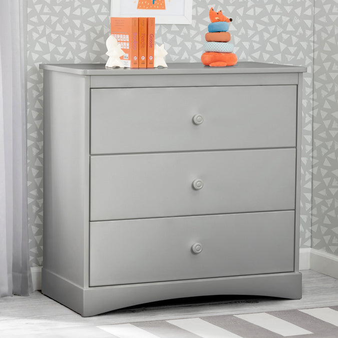 W699430 026 Sutton 3 Drawer Dresser wChanging Top Grey Lifestyle 102 14-Sutton 3 Drawer Dresser with Changing Top and Interlocking Drawers