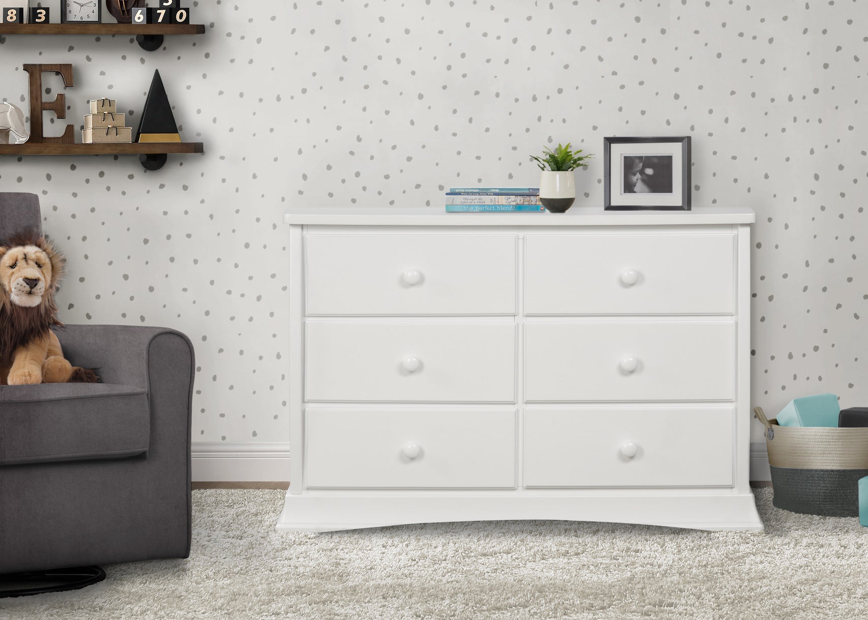 White (100)