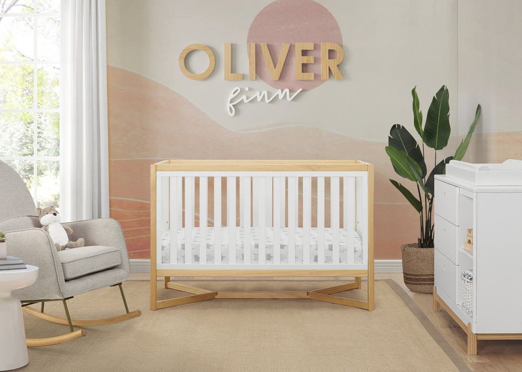 Tribeca 4-in-1 Convertible CribBianca White with Natural (123)