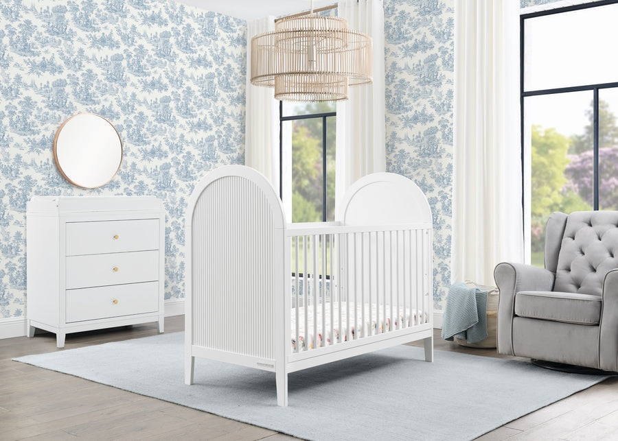Bianca White (130) 46-Eloise 4-in-1 Convertible Crib
