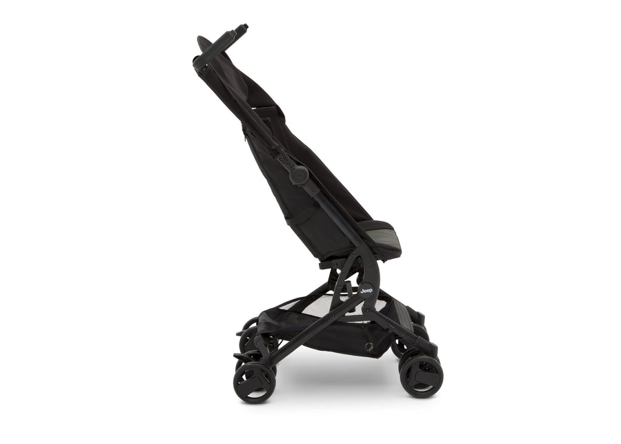 Jeep® Clutch Plus Travel Stroller with Reclining Seat Black with Olive Green (2182) 3-Jeep® Clutch Plus Travel Stroller with Reclining Seat