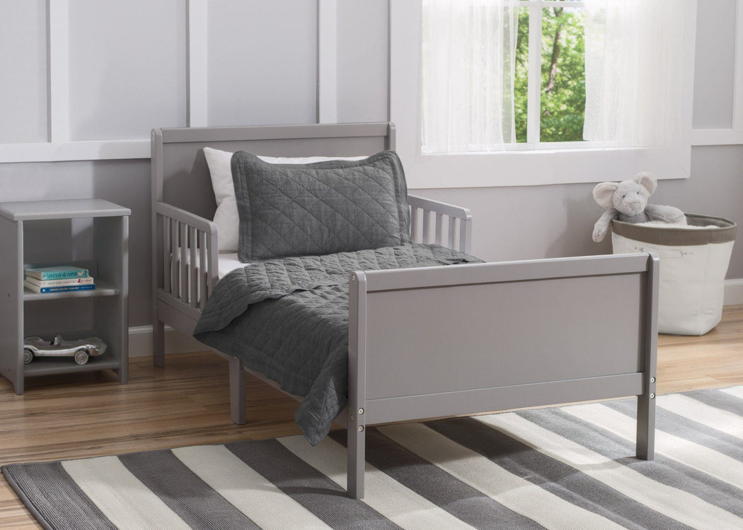 Delta Children Fancy Toddler Bed, Grey (026), Room View, a1a