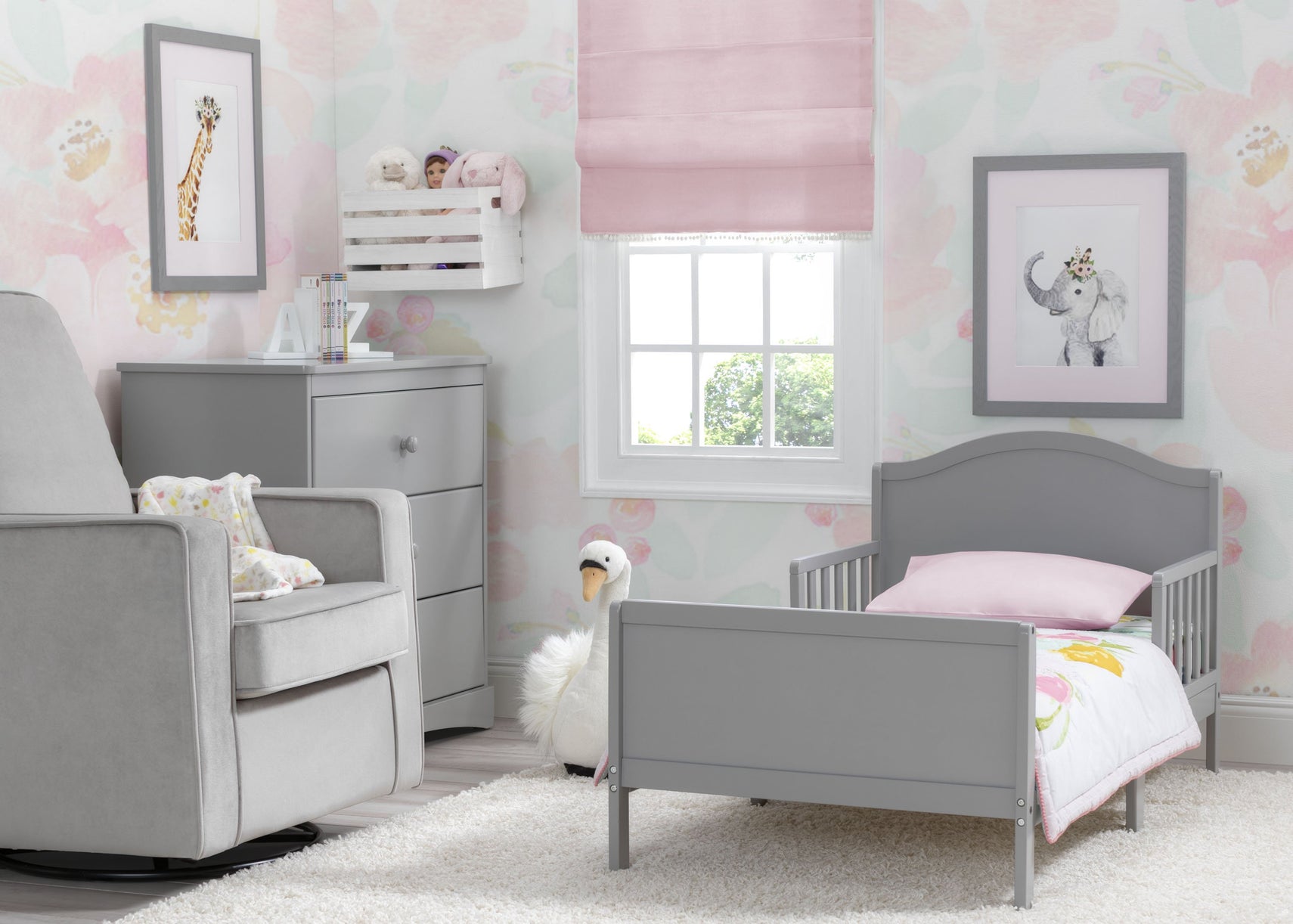 Grey (026)