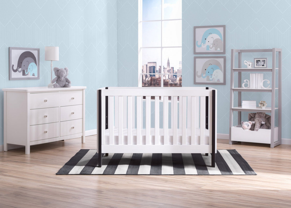 Delta Children Bianca with Ebony (149) Bellevue 3-in-1 Crib, Room Shot a1a