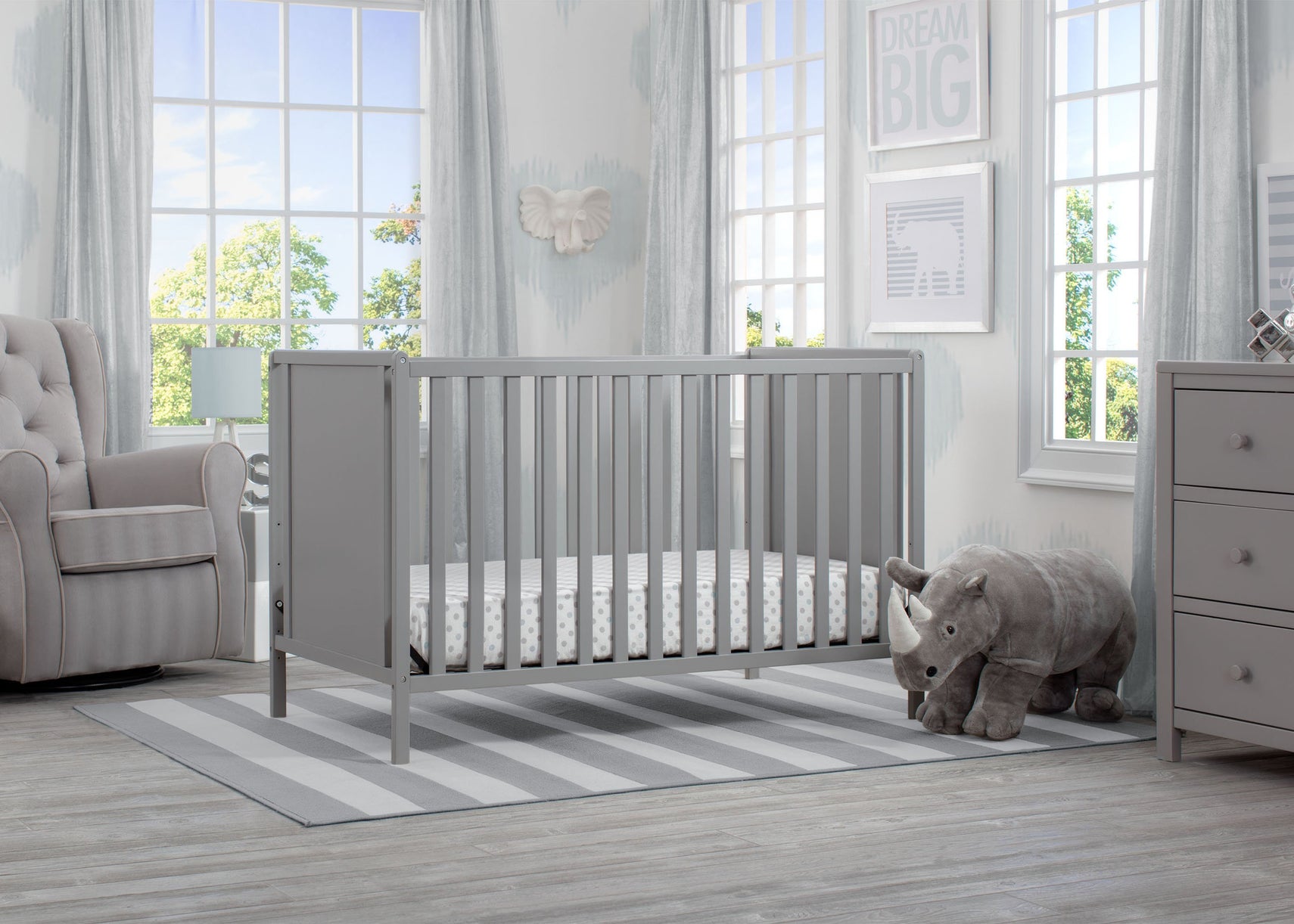 Delta Children Grey (026) Heartland Classic 4-in-1 Convertible Crib, Room, a1a