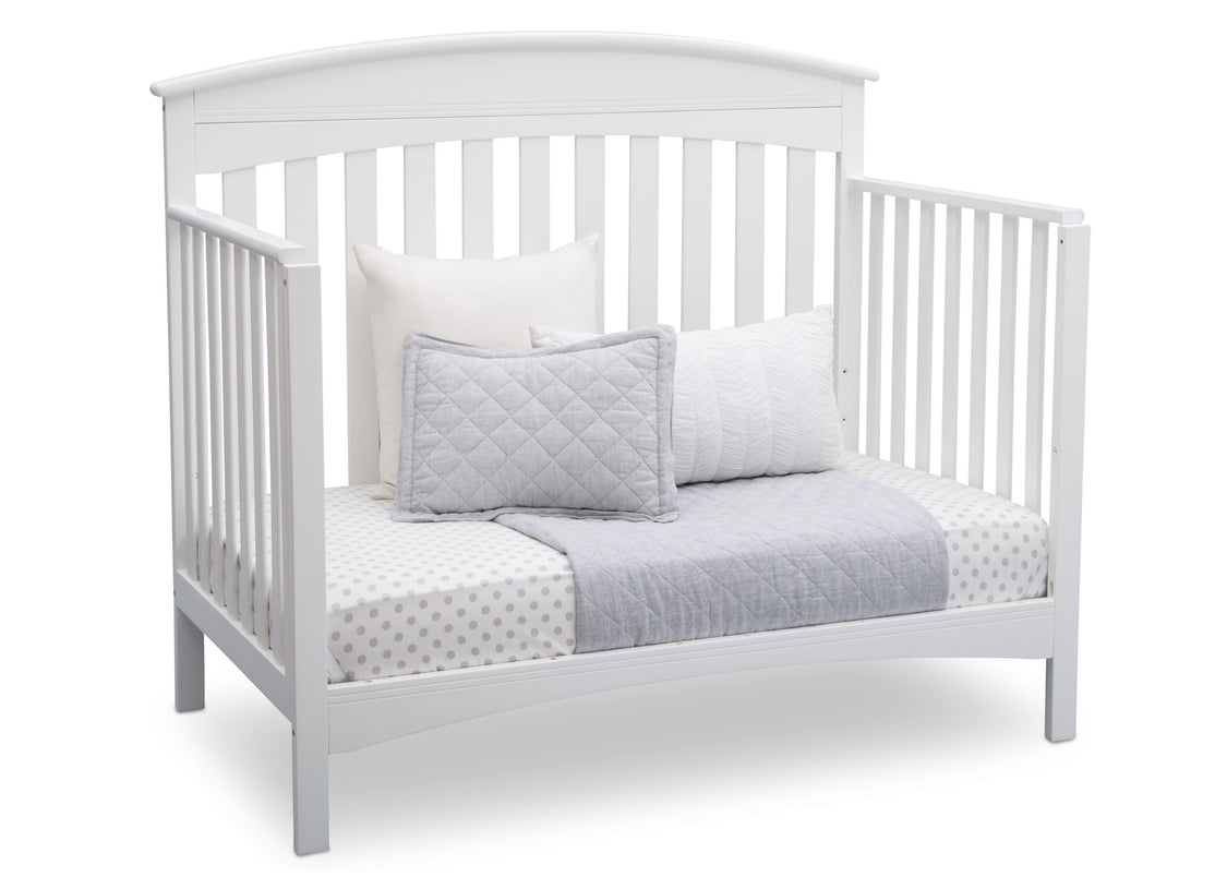 Delta Children Bianca (130) Bennington Elite Arched 4-in-1 Convertible Crib, Day Bed Angle, b5b