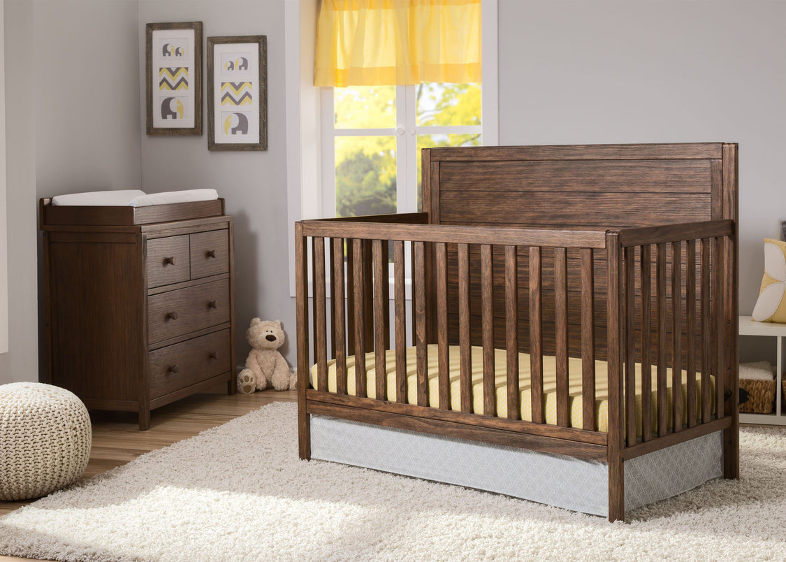 Serta Rustic Oak (229) Cambridge 4-in-1 Convertible Crib, Room View c1c