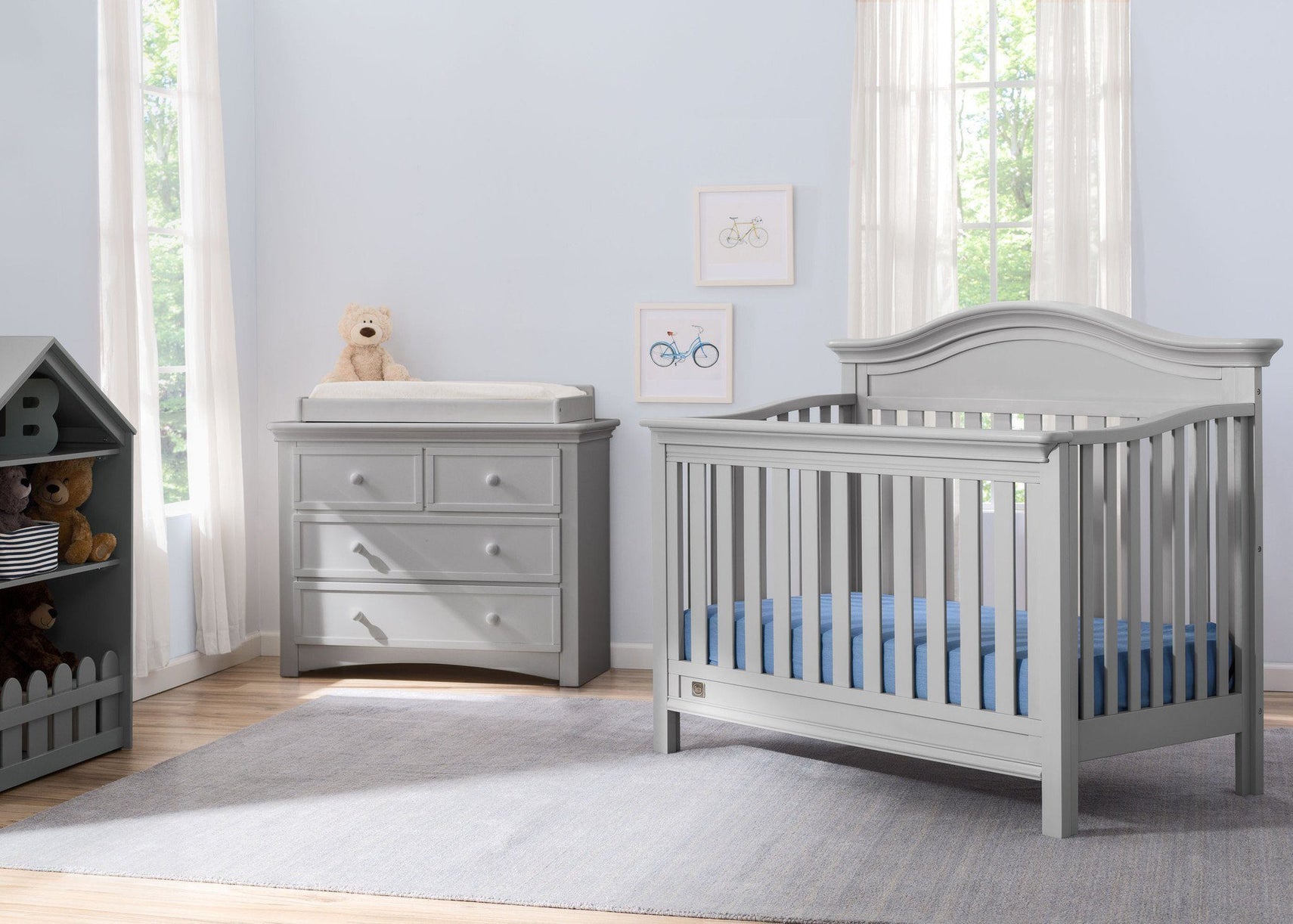 Serta Grey (026) Banbury 4-in-1 Convertible Crib, Room View a1a