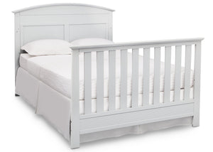 Serta Bianca White (130) Ashland 4-in-1 Convertible Crib, Right Full Bed View with Footboard b6b 13-Ashland 4-in-1 Convertible Crib