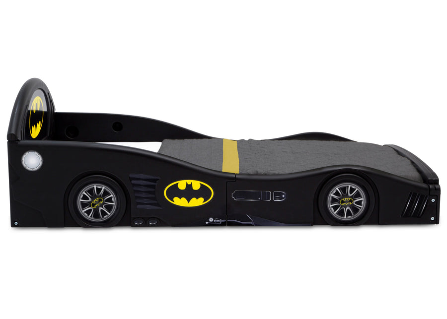 Batman (B1200) BB81401BT-B1200 3-Batman Batmobile Plastic Sleep and Play Toddler Bed