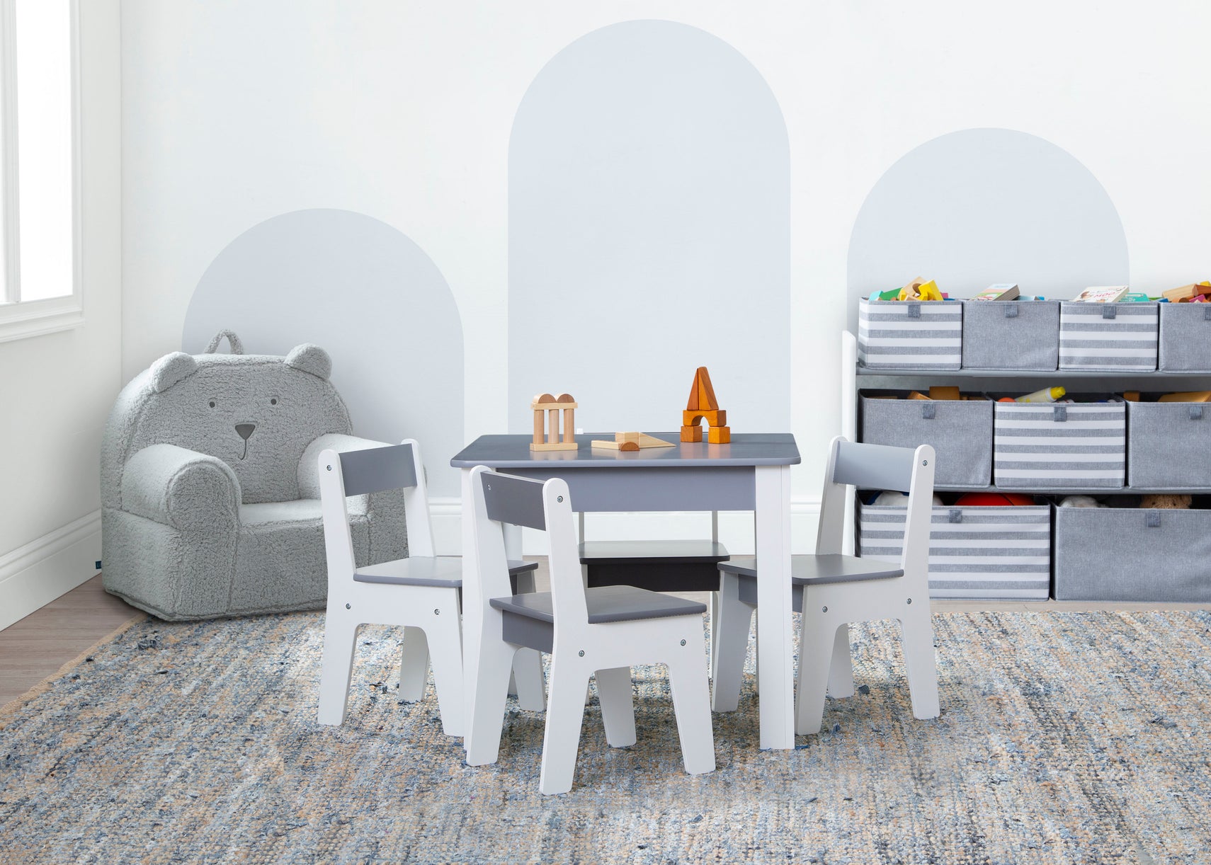Grey (1273)
