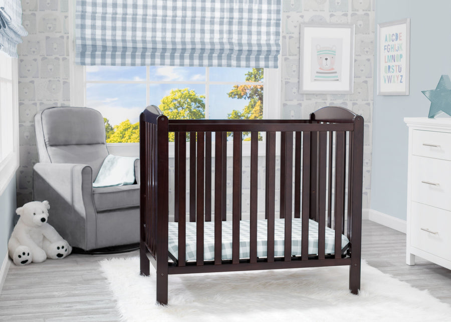 Dark Chocolate (207) 1-Sprout Mini Crib with Mattress