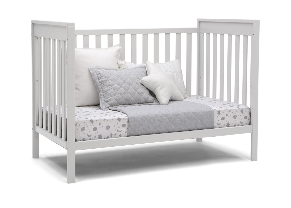 Delta Children Bianca White (130) Mercer 6-in-1 Convertible Crib, Right Day Bed Silo View