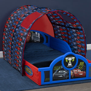 Disney Cars (1014) 16-Cars Sleep and Play Toddler Bed with Tent