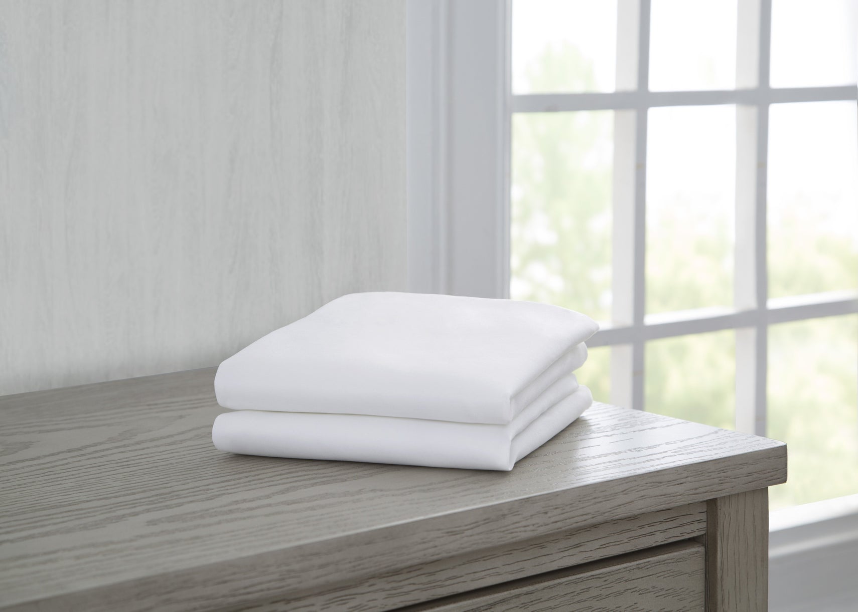 White (100)