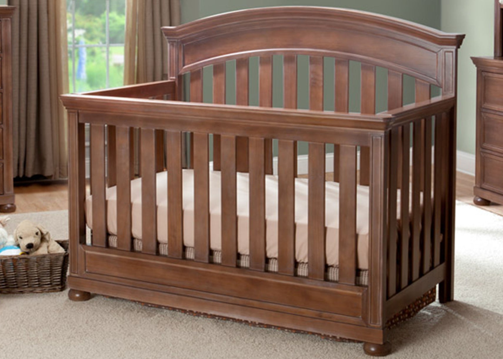 Simmons Kids Antique Walnut (267) Chateau Crib 'N' More, Room Shot a0a