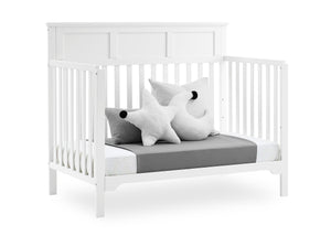 Bianca White (130) 7-Sweet Beginnings Hart Flat Top 6-in-1 Convertible Crib