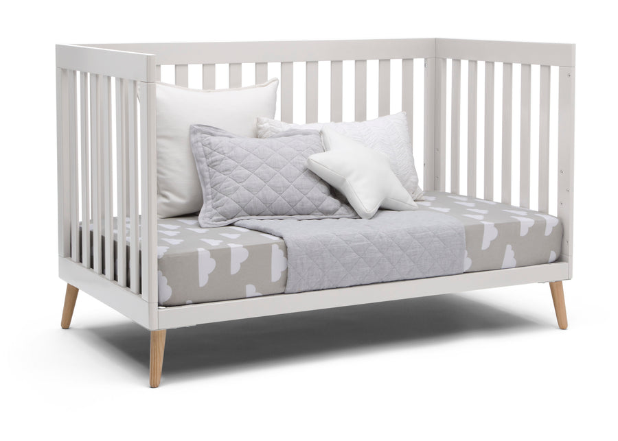 Bianca White with Natural (123) 5-Madison 4-in-1 Convertible Crib